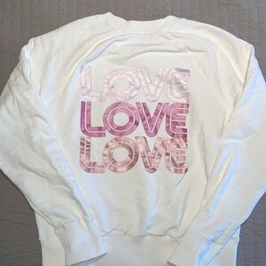 Love sweatshirt